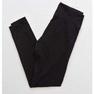 Aerie black chill legging